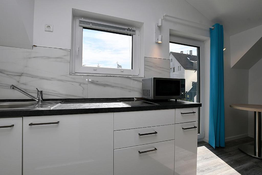 City-Hotel Zuffenhausen - Apartments Щутгарт Екстериор снимка